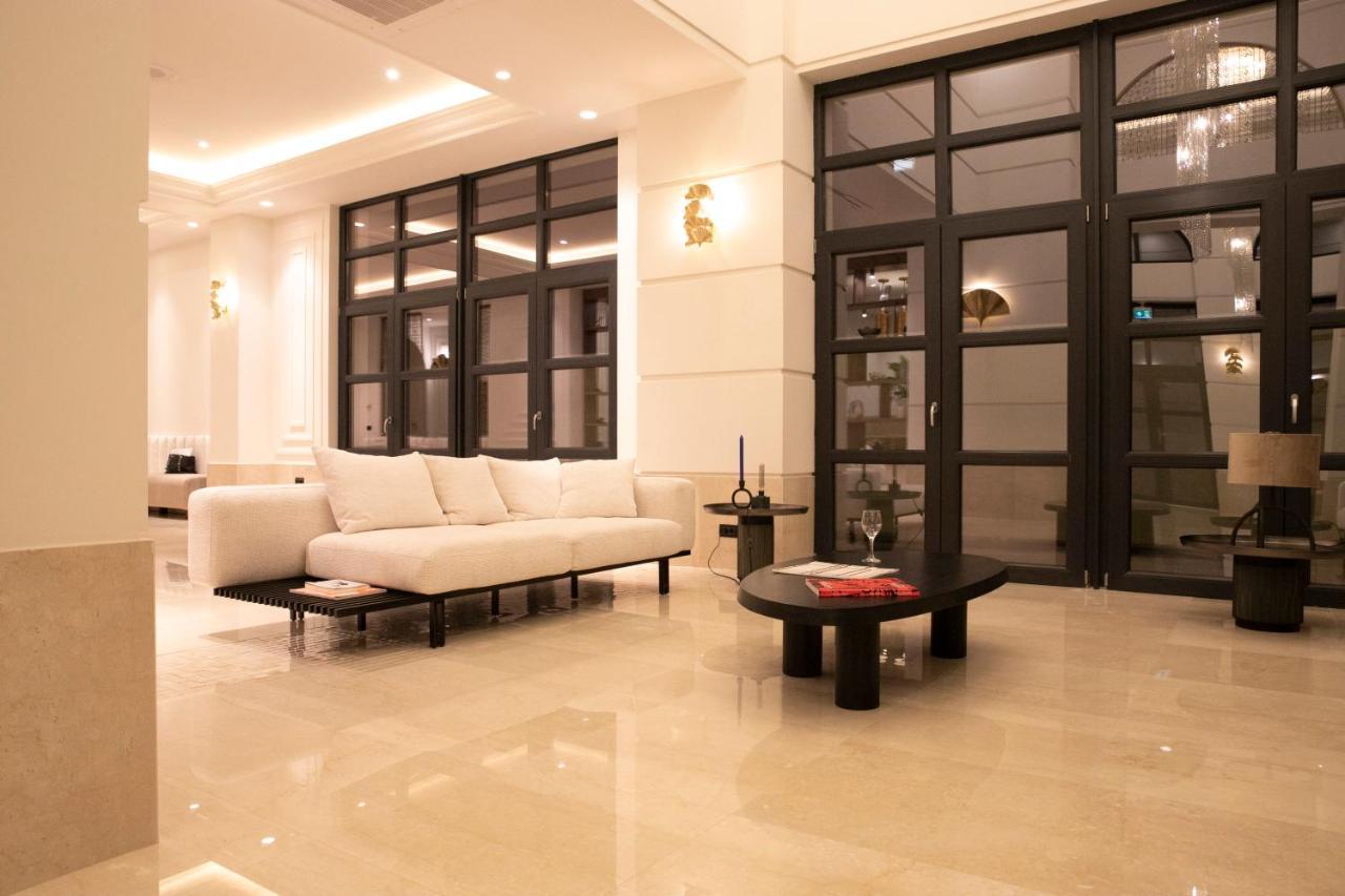 Cosmopolita Boutique Hotel Timişoara Buitenkant foto
