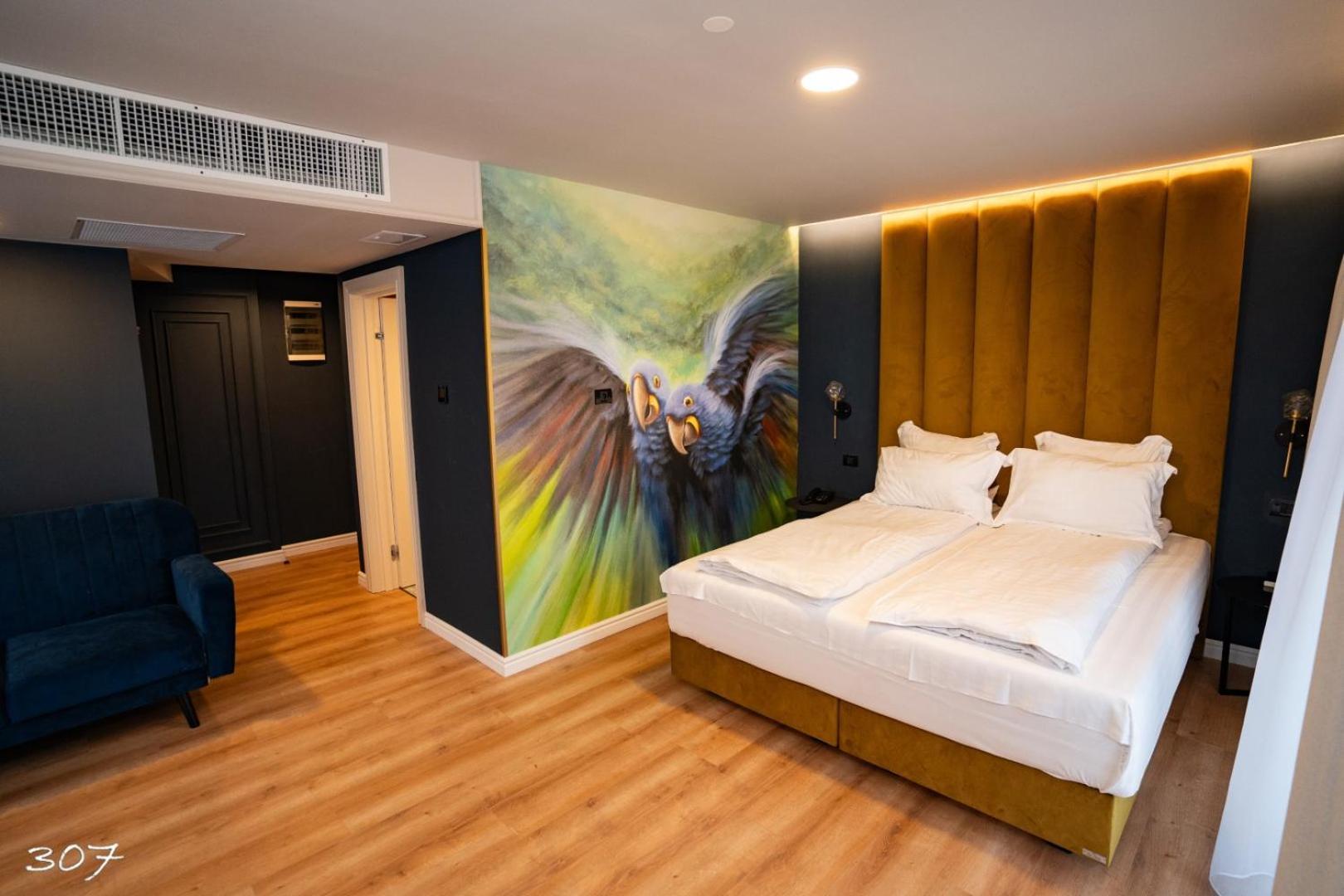 Cosmopolita Boutique Hotel Timişoara Buitenkant foto