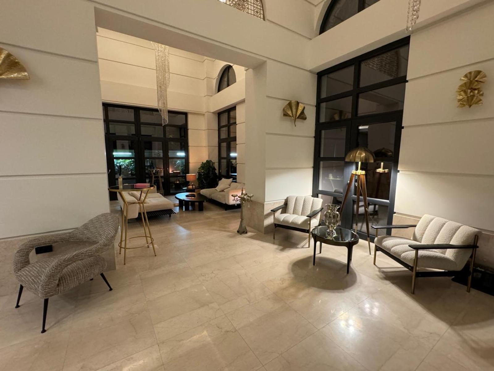 Cosmopolita Boutique Hotel Timişoara Buitenkant foto