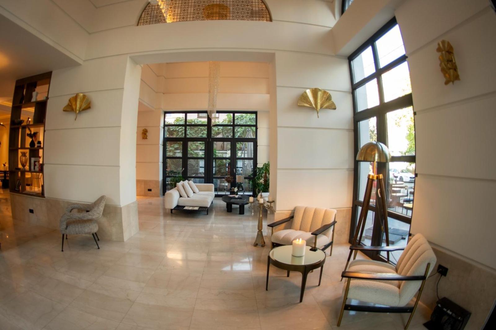 Cosmopolita Boutique Hotel Timişoara Buitenkant foto