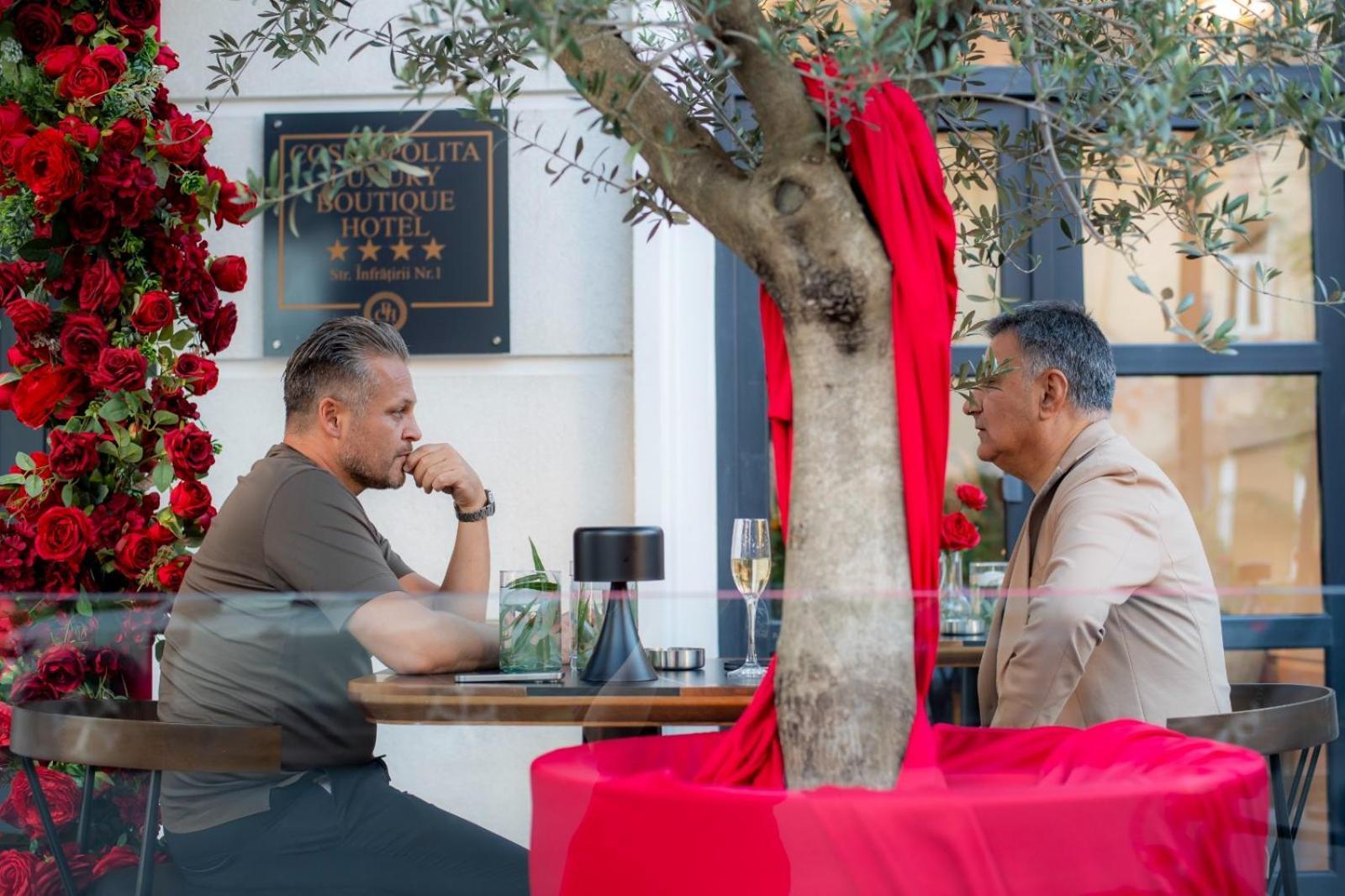 Cosmopolita Boutique Hotel Timişoara Buitenkant foto
