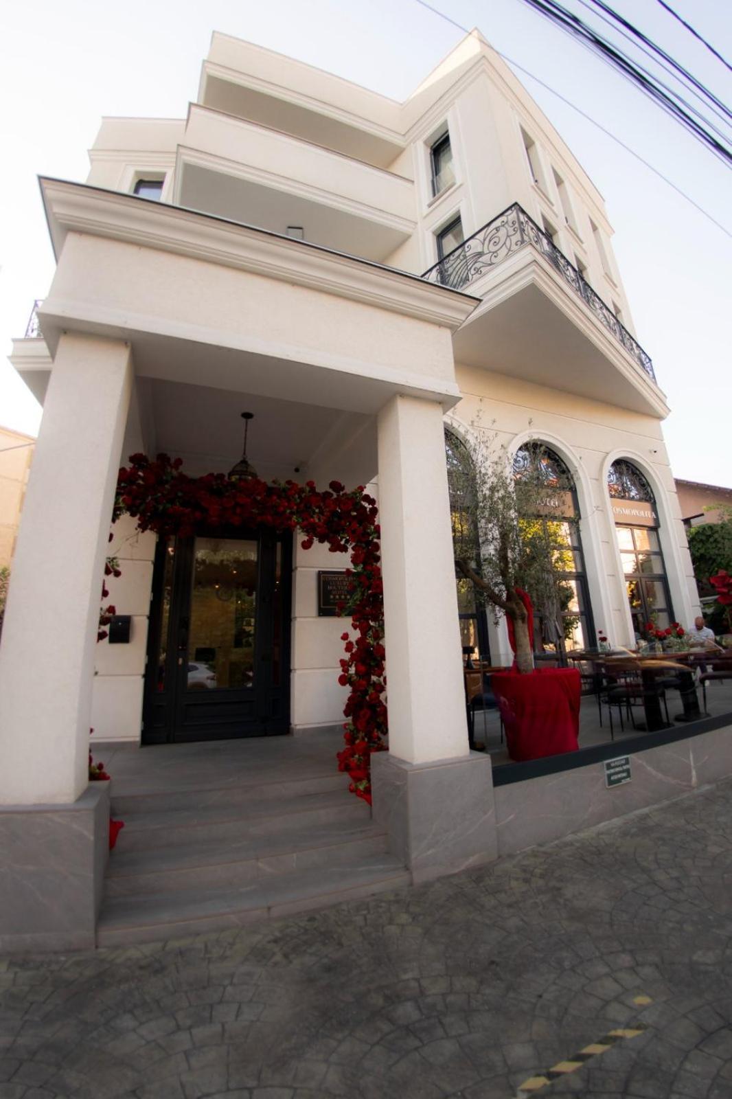 Cosmopolita Boutique Hotel Timişoara Buitenkant foto